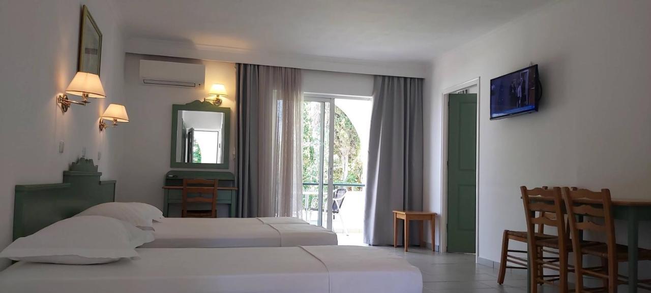 Andromeda Hotel Apartments Psalidi  Ngoại thất bức ảnh