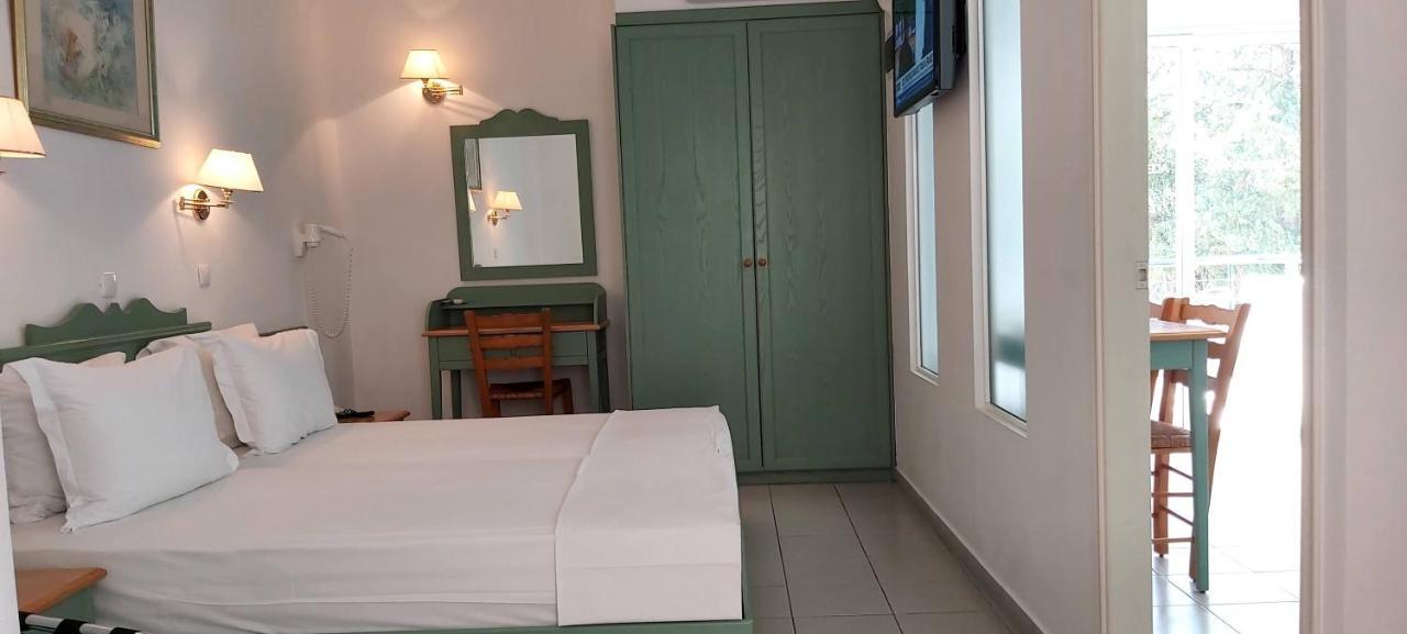 Andromeda Hotel Apartments Psalidi  Ngoại thất bức ảnh